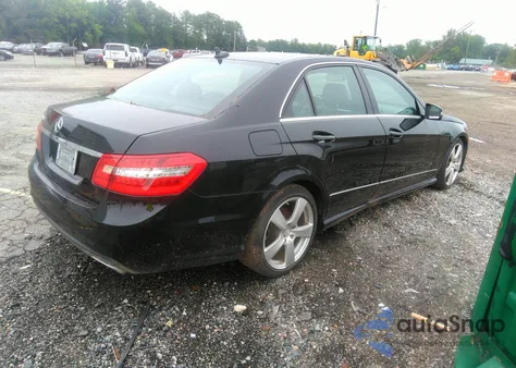 2011 Mercedes-Benz E 350 from USA, damaged, VIN WDDHF5GB1BA499805